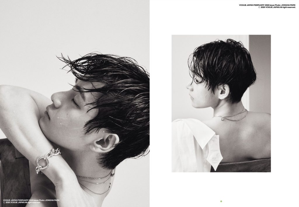 BTS-ийн V Vogue Japan-д CELINE загвар өмсөн нүцгэн цээжтэй гарч, 90-ээд оны уур амьсгалаар шуугиулав 15 BTS-ийн V Vogue Japan-д CELINE загвар өмсөн нүцгэн цээжтэй гарч, 90-ээд оны уур амьсгалаар шуугиулав