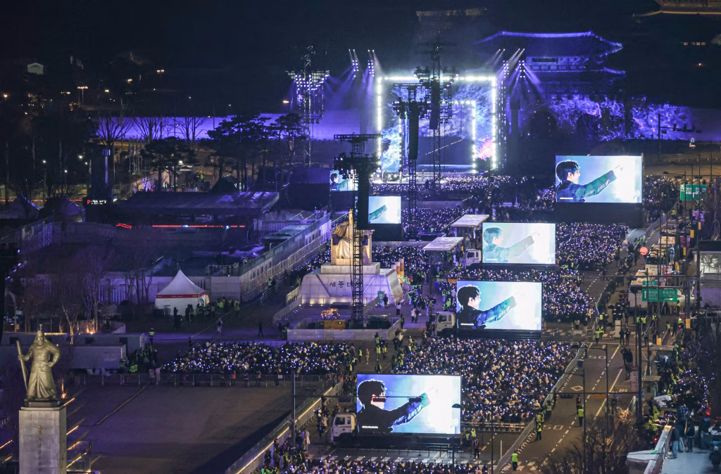 BTS Сөүл хотыг доргиосон эргэн ирэлтийн тоглолтоо хийлээ 2 BTS Сөүл хотыг доргиосон эргэн ирэлтийн тоглолтоо хийлээ