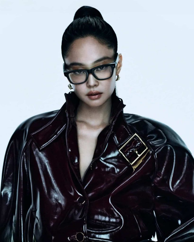 BLACKPINK-ийн Женни Ray-Ban брэндийн төлөөлөгч боллоо 7 BLACKPINK-ийн Женни Ray-Ban брэндийн төлөөлөгч боллоо
