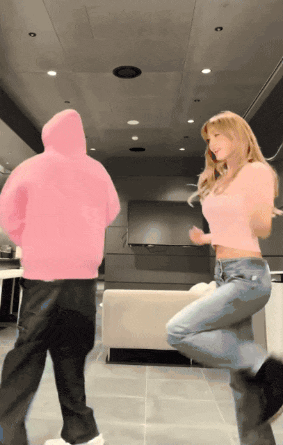 SEVENTEEN-ийн Mingyu, Jeon Somi нарын бүжгийн бичлэг болзооны цуурхлыг дахин дэгдээв 2 SEVENTEEN-ийн Mingyu, Jeon Somi нарын бүжгийн бичлэг болзооны цуурхлыг дахин дэгдээв