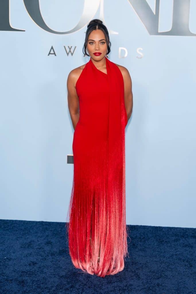 "Tony Awards 2026" наадмын хамгийн загварлаг, шилдэг хувцаслалттай одод 8 Ayesha Curry