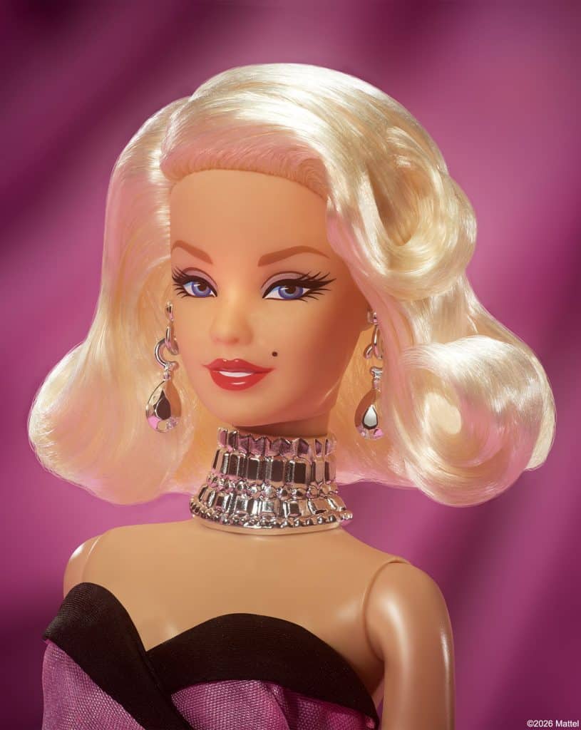 Marilyn Monroe-гийн дүр төрхтэй Barbie худалдаанд гарлаа 4 Marilyn Monroe-гийн дүр төрхтэй Barbie худалдаанд гарлаа