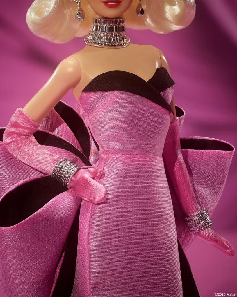 Marilyn Monroe-гийн дүр төрхтэй Barbie худалдаанд гарлаа 5 Marilyn Monroe-гийн дүр төрхтэй Barbie худалдаанд гарлаа