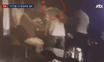 Seungri-г лонх барин сүрдүүлсэн хэрэгт буруутгав: CCTV бичлэгүүд ил болжээ 2 Seungri-г лонх барин сүрдүүлсэн хэрэгт буруутгав: CCTV бичлэгүүд ил болжээ