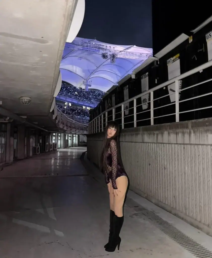 BLACKPINK-ийн Jennie The Weeknd-ийн тоглолтын дараа ширүүн шүүмжлэлд өртөв